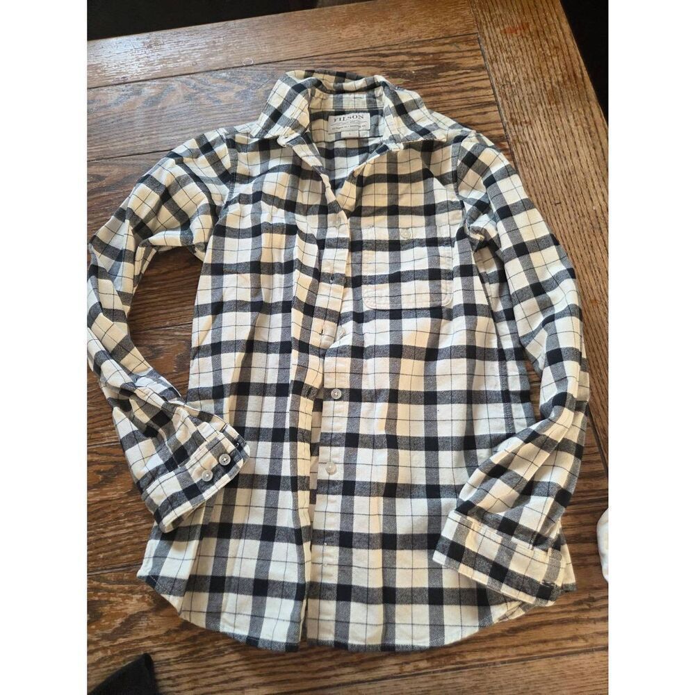 FILSON Women's Alaskan Guide Flannel SHIRT Size Small Black White Plaid Button
